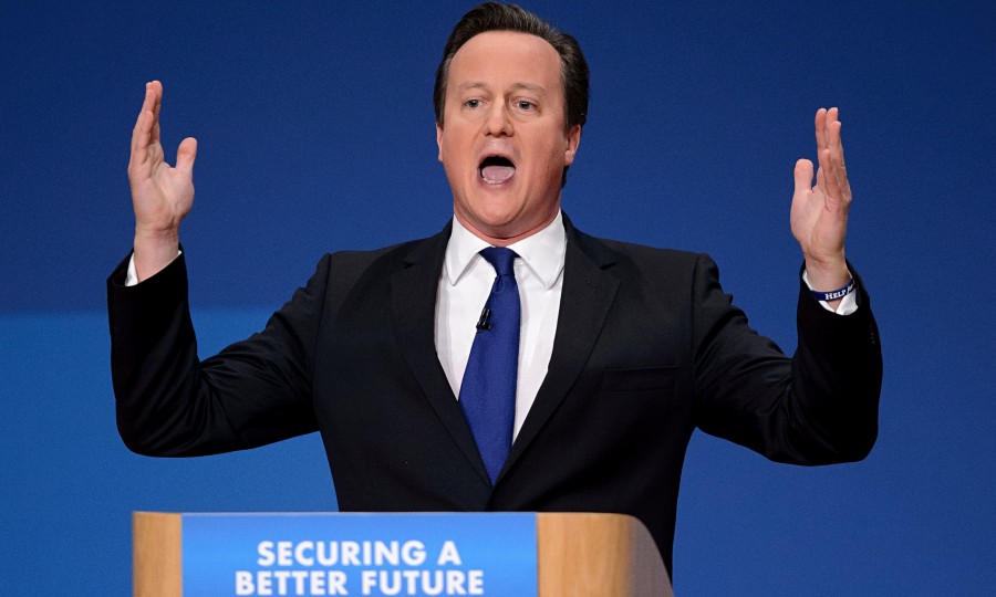 Le Premier ministre sortant, David Cameron, va conserver son poste
