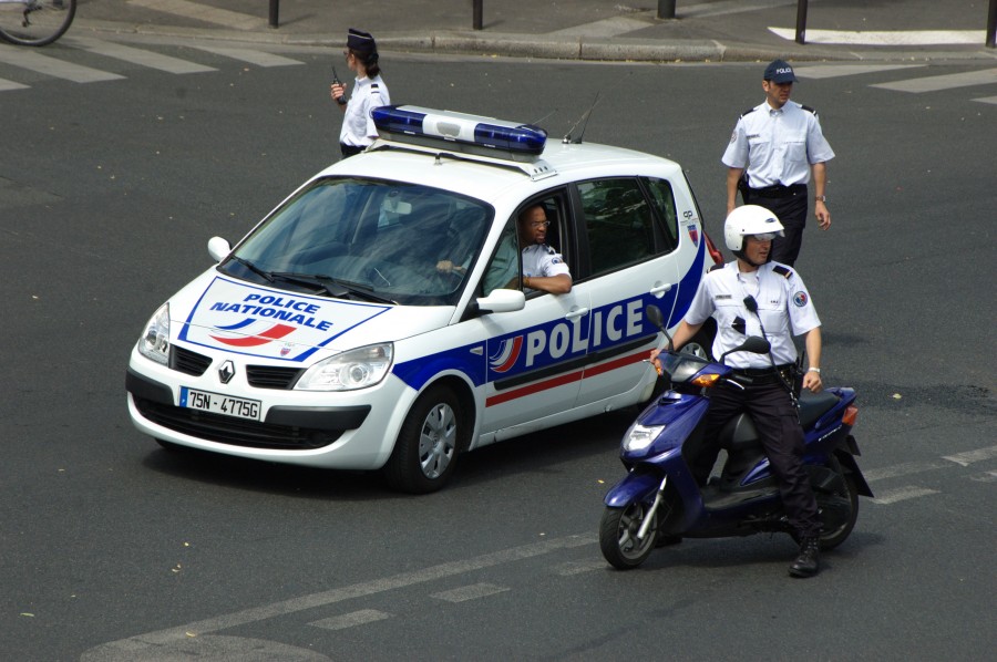 Police Corbeil-Essonne homme armé