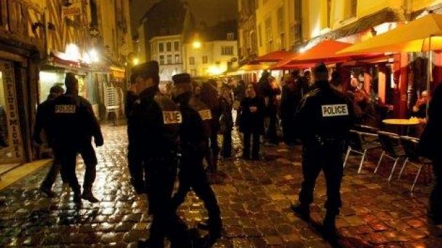 Un videur a été mortellement égorgé à Rennes dans la nuit de jeudi à vendredi, par un homme à qui il avait refusé l'accès au bar