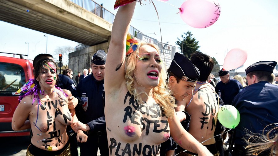 Les FEMEN ont perturbé ce dimanche le banquet du 1er mai du Front National porte de la Villette à Paris