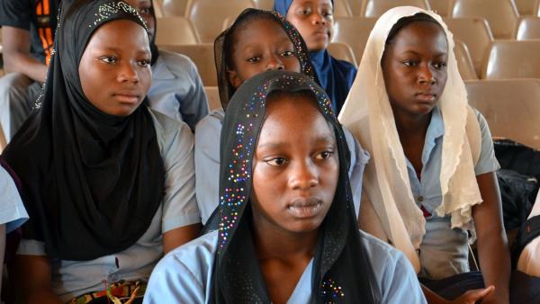 Au Nigeria, les jeunes femmes sont enlevées et transformées en esclaves sexuelles.