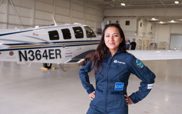 Une pilote entame un tour du monde pour sensibiliser les femmes aux métiers de l'aéronautique