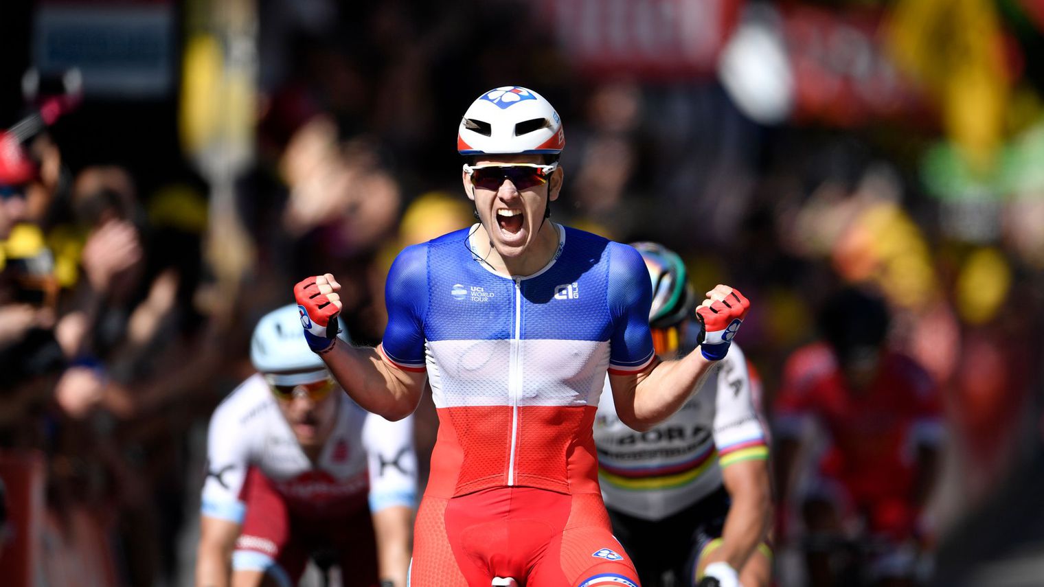 vl-media.fr/wp-content/uploads/2017/07/le-champion-de-france-arnaud-demare-fdj-enleve-au-sprint-la-4e-etape-du-tour-de-france-a-vittel-le-4-juillet-2017_5910344.jpg