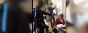Le 18 octobre, un élève a braqué une arme factice sur sa professeure en pleine classe, à Créteil (Val-de-Marne). (FRANCE 3)
