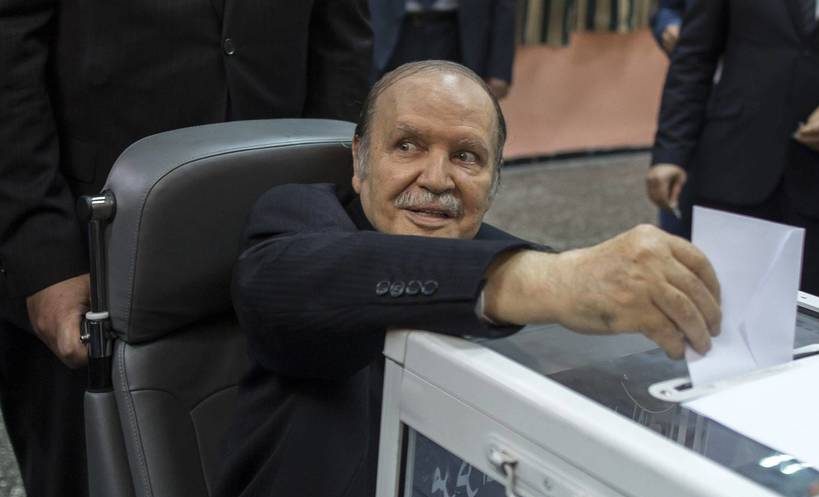 Abdelaziz Bouteflika lors d'un vote en 2014 | ZOHRA BENSEMRA / REUTERS