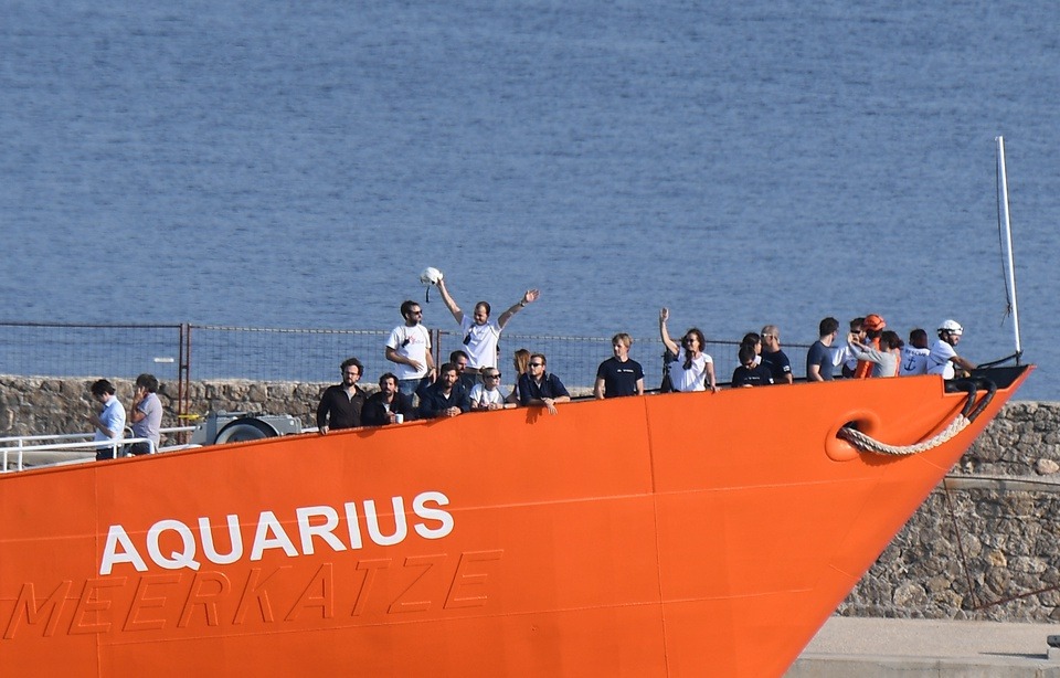 Le navire Aquarius à 29 juin 2018 dans le port de Marseille. — Boris HORVAT / AFP