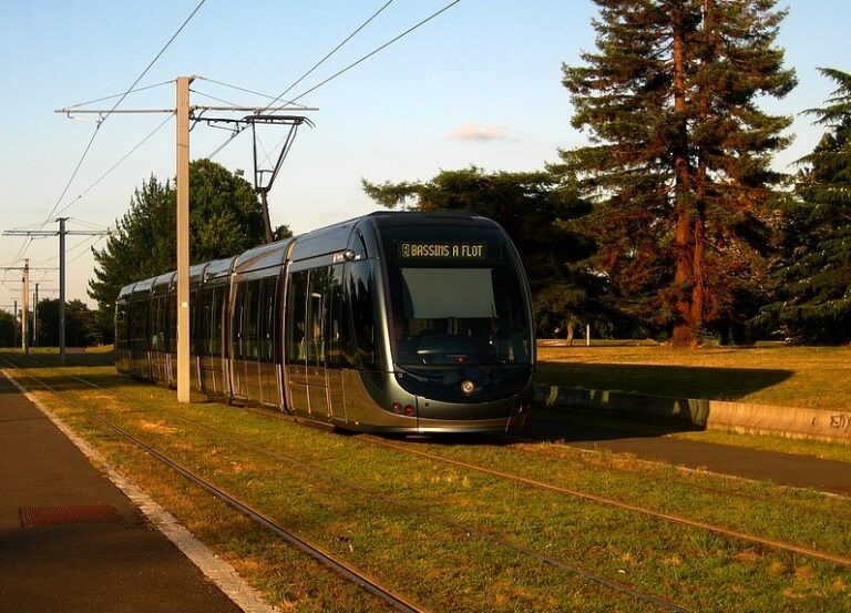 Tramway Bordeaux Ligne B - VL Média