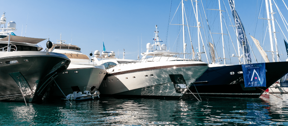 Photo de yachts à Cannes