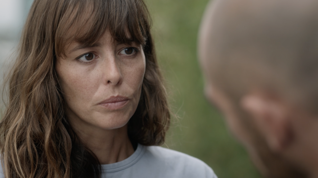 Julie Ou L Aventure De La Juste Distance