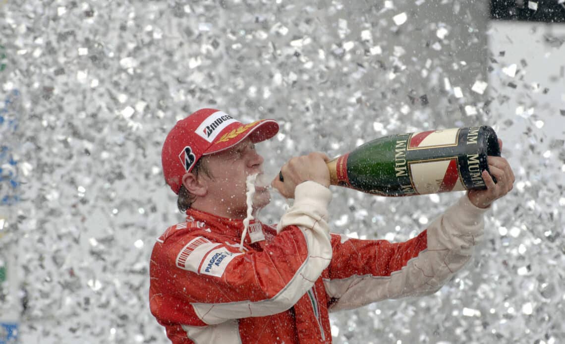 21 Octobre 2007 à Interlagos, Kimi Raikkonen remporte le titre de champion du monde, le seul de sa carrière