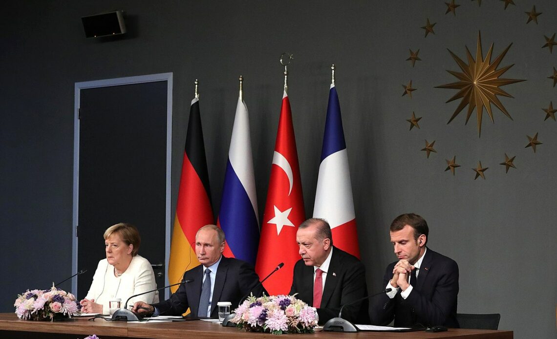 Une conférence de l'OTAN en, sous la présidence turque