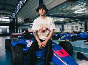 Squeezie Grand Prix Explorer course F4 Gotaga Amixem Domingo