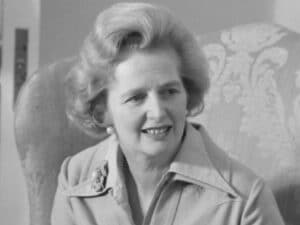 Elisabeth Borne Premiere Ministre comparaison Margaret Thatcher LFI Jean-Luc Melenchon