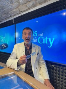 Marco Mouly Less & the City Leslie Benaroch