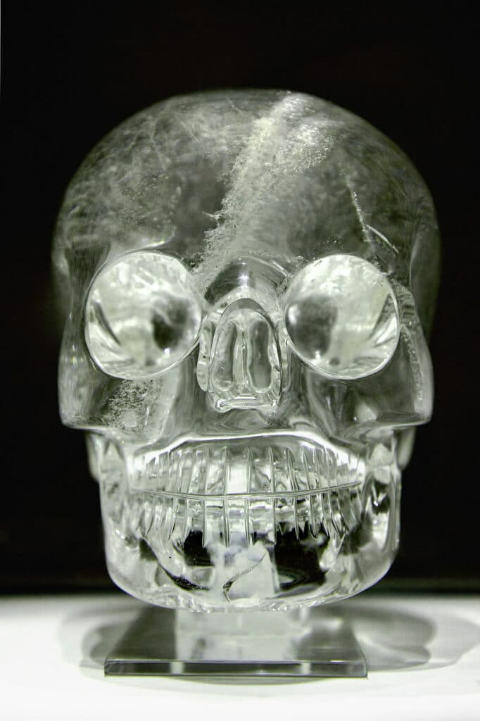 Indy Réplique de crâne en cristal extraterrestre, signée