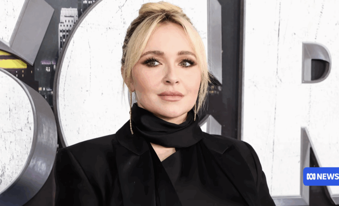 Hayden Panettiere sur le tapis rouge