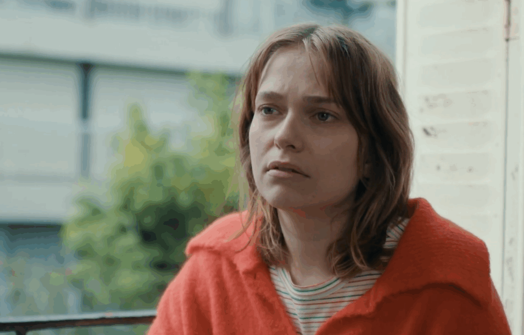 Faustine Koziel dans "Chronique d'un été" de Patrick Azam